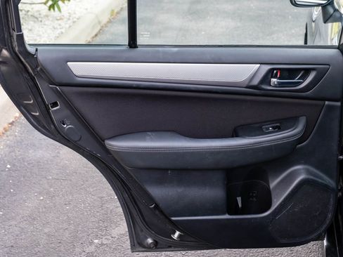 Used 2018 Subaru Legacy 2.5i Premium AWD/4WD image 26