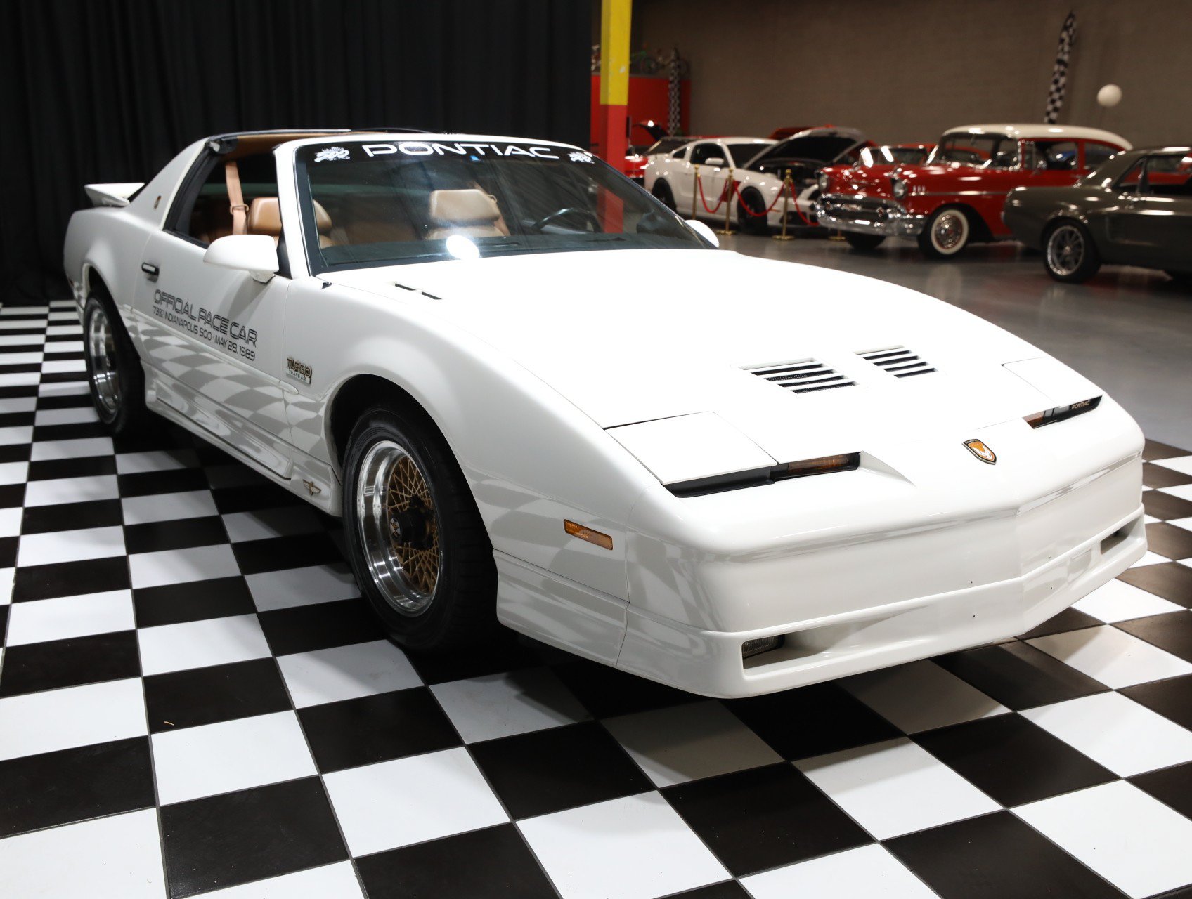 Used 1989 Pontiac Firebird Trans Am RWD image 19