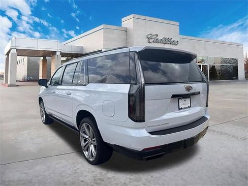 New 2026 Cadillac Escalade ESV Sport w/ Touring Package image 5