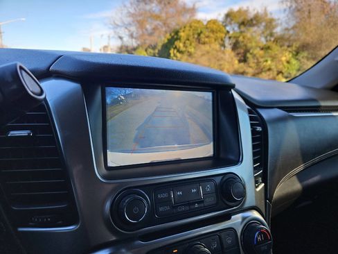 Used 2018 Chevrolet Tahoe Premier image 19