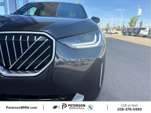 New 2026 BMW X3 xDrive30 w/ Premium Package AWD/4WD image 9