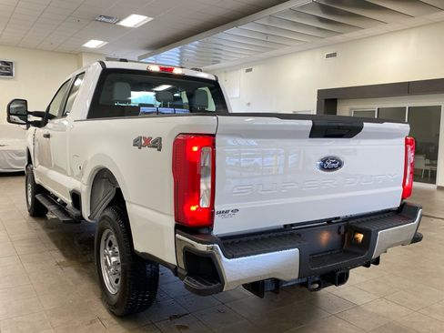 New 2026 Ford F250 XL w/ XL Chrome Package image 5