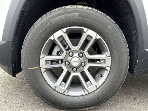 New 2026 GMC Terrain Elevation image 12