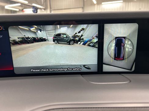 Certified 2025 Lincoln Nautilus Reserve w/ Jet Appearance Package image 22