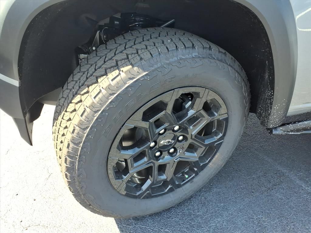 New 2026 Chevrolet Colorado Trail Boss AWD/4WD image 16