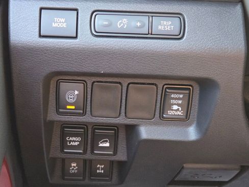 New 2025 Nissan Frontier PRO-4X w/ Pro Premium Package AWD/4WD image 28