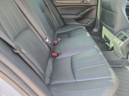 Used 2021 Honda Accord Touring image 20