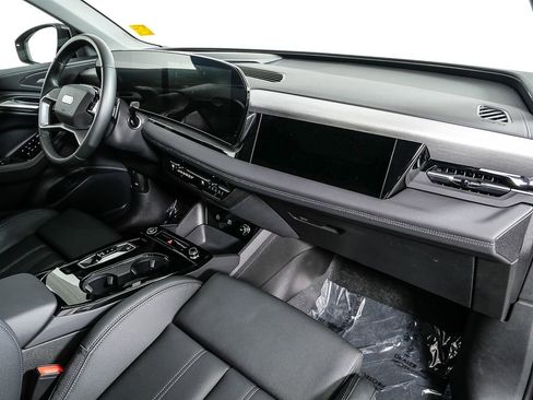 Certified 2025 Audi Q6 e-tron Prestige w/ Black Warm Weather Package AWD/4WD image 25