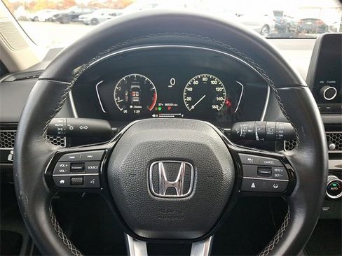 Used 2024 Honda Civic EX-L image 19