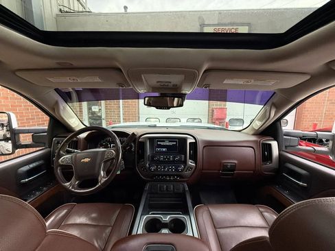 Used 2016 Chevrolet Silverado 2500 High Country w/ Duramax Plus Package AWD/4WD image 20