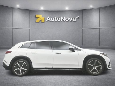 Used 2023 Mercedes-Benz EQS 580 4MATIC SUV image 68