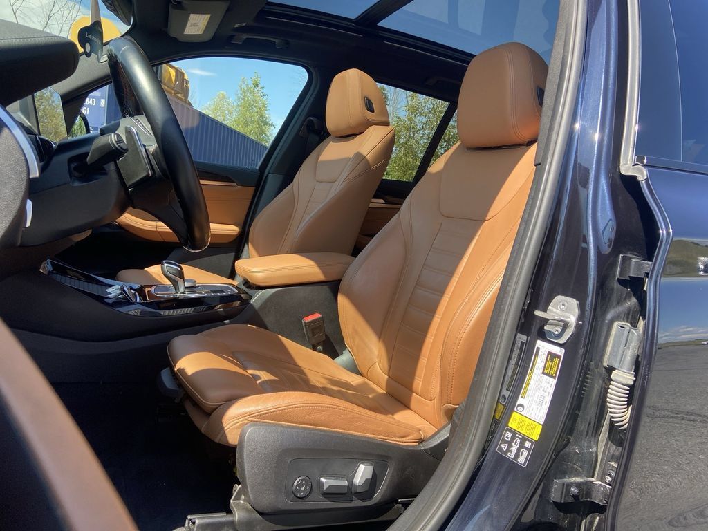 Used 2023 BMW X3 M40i AWD/4WD image 28