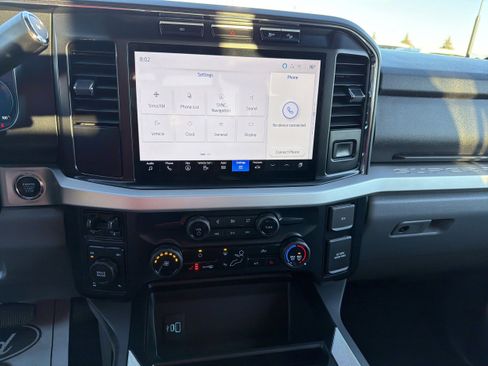 Used 2024 Ford F250 XLT w/ XLT Premium Package image 15