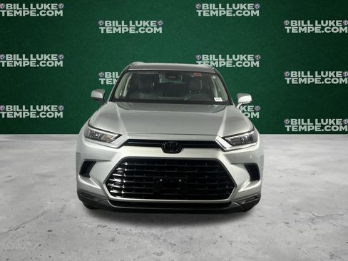 Used 2025 Toyota Grand Highlander AWD image 10