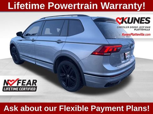 Used 2022 Volkswagen Tiguan SE R-Line image 7