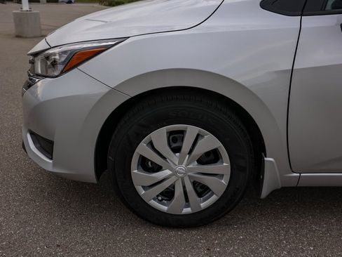 New 2025 Nissan Versa S image 11