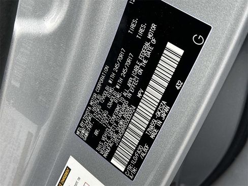 Certified 2025 Toyota 4Runner SR5 image 18