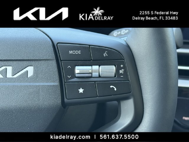 Used 2026 Kia Sportage EX w/ EX Panorama Roof Package FWD image 29
