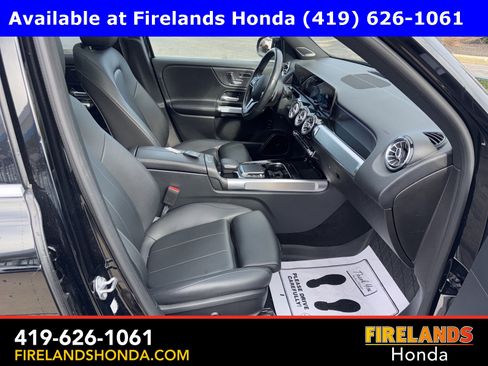 Used 2021 Mercedes-Benz GLB 250 4MATIC image 38