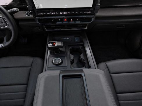 Used 2024 GMC Hummer EV 3X AWD/4WD image 26