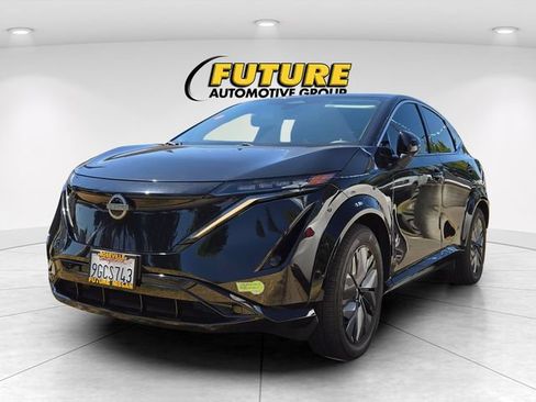 Used 2023 Nissan Ariya FWD image 3