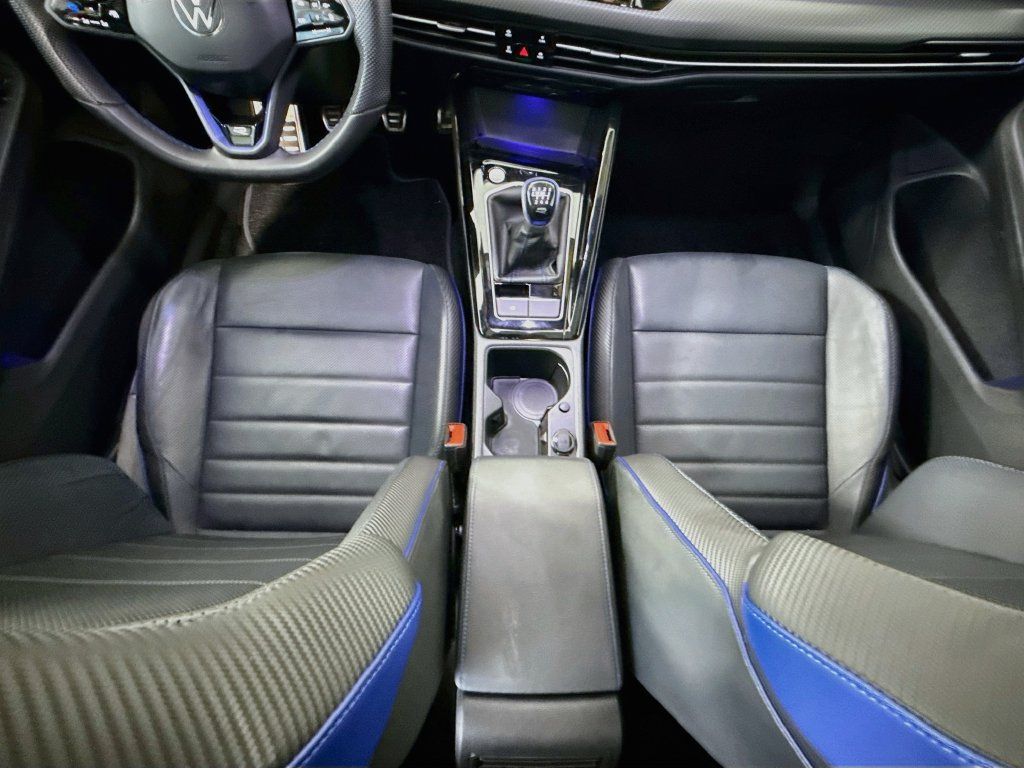 Used 2024 Volkswagen Golf R AWD/4WD image 16
