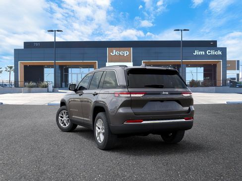 New 2026 Jeep Grand Cherokee Laredo w/ Trailer Tow Package RWD image 3