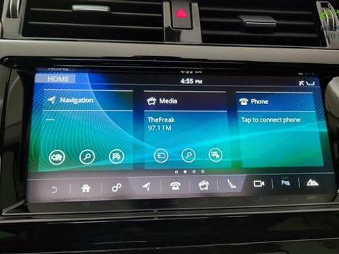 Used 2018 Land Rover Discovery HSE Luxury AWD/4WD image 52