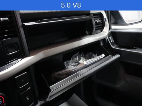 Used 2022 Ford F150 XLT image 25