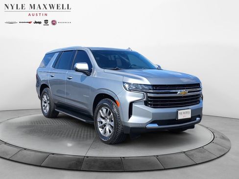 Used 2023 Chevrolet Tahoe LT w/ Luxury Package RWD image 2