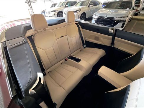 Used 2023 BMW 430i Convertible w/ M Sport Package image 19