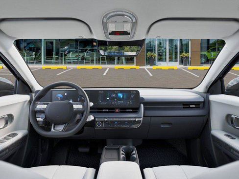 New 2025 Hyundai Ioniq 5 SEL image 11