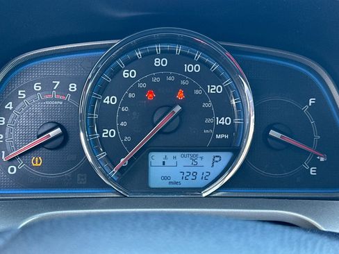 Used 2014 Toyota RAV4 Limited w/ Technology Package image 40