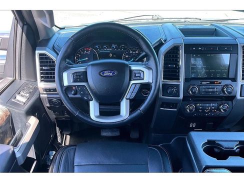 Used 2018 Ford F350 Lariat w/ Lariat Ultimate Package AWD/4WD image 5