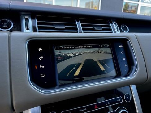 Used 2016 Land Rover Range Rover HSE image 42