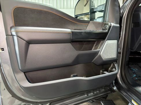Used 2023 Ford F450 Platinum AWD/4WD image 13