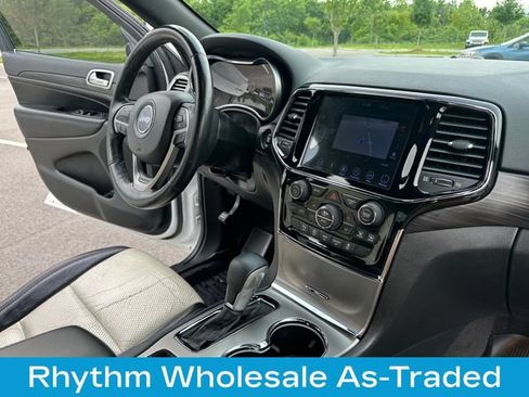 Used 2019 Jeep Grand Cherokee Altitude AWD/4WD image 30