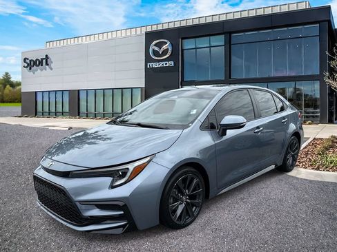 Used 2024 Toyota Corolla SE FWD image 7