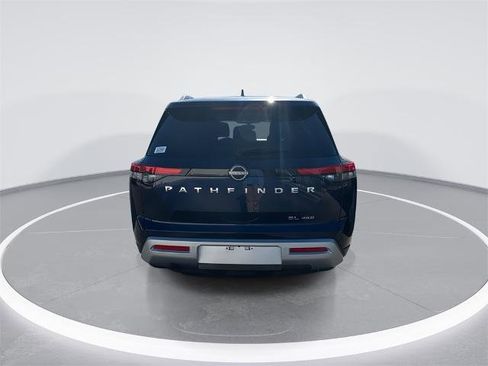 Certified 2022 Nissan Pathfinder SL w/ Cargo Package image 7