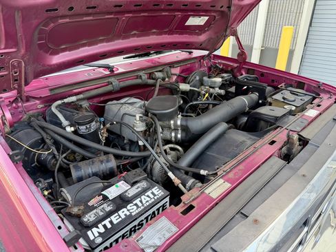 Used 1993 Ford F150 XL image 65