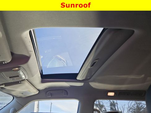 Used 2019 Nissan Armada Platinum w/ Captain's Chairs Package image 23