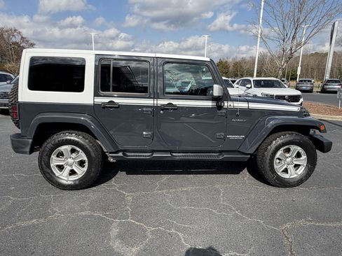 Used 2017 Jeep Wrangler Unlimited Sahara w/ Quick Order Package 24E Chief image 10