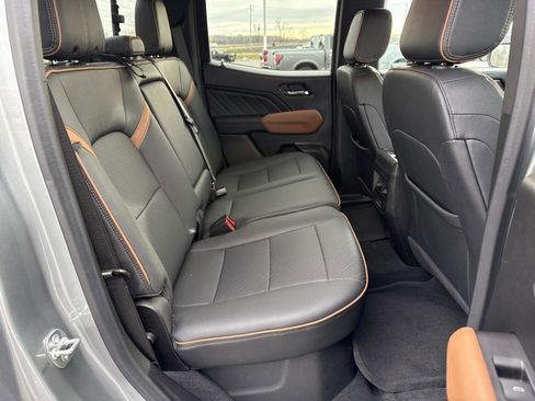 Used 2024 GMC Canyon AT4 w/ AT4 Premium Package image 19