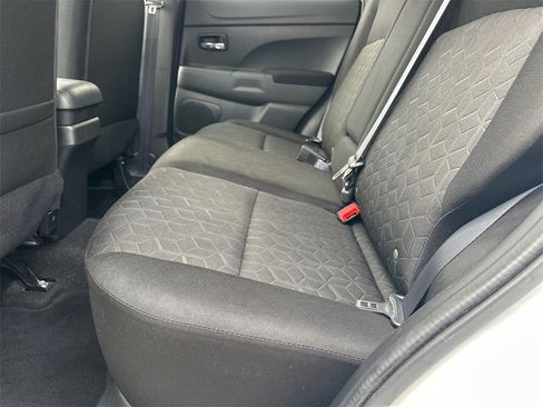 Used 2020 Mitsubishi Outlander Sport ES image 21