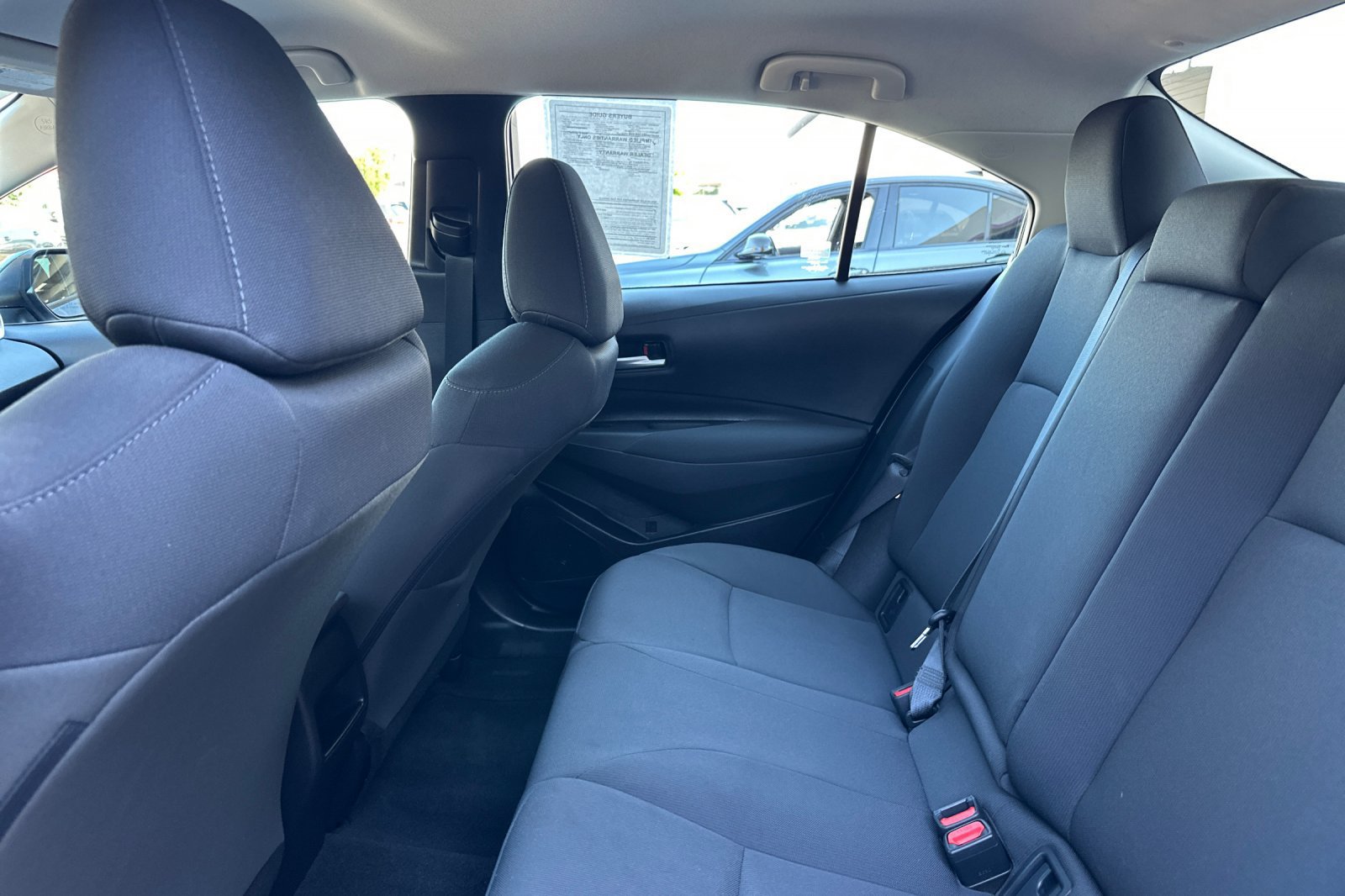 Certified 2021 Toyota Corolla LE w/ Carpet Mat Package (TMS) FWD image 25