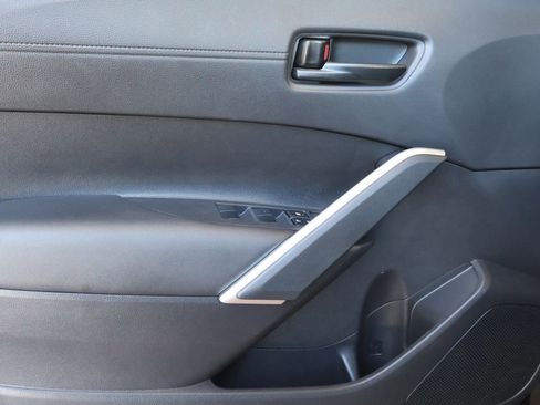 Used 2023 Toyota Corolla Cross S image 10