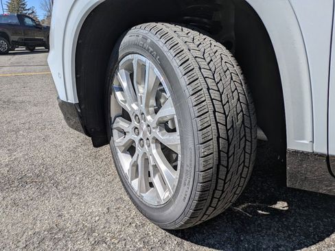 New 2026 GMC Acadia Denali w/ Super Cruise Package image 39