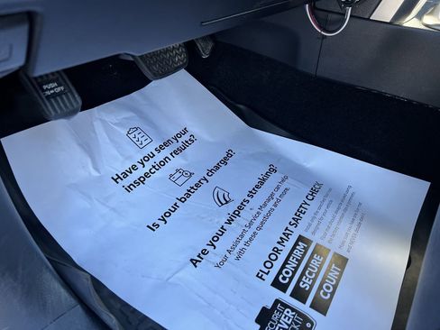 Used 2022 Toyota 4Runner Limited image 18