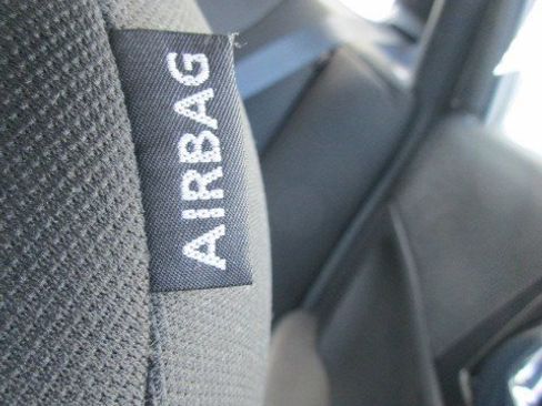 Used 2009 Ford Focus SES image 18