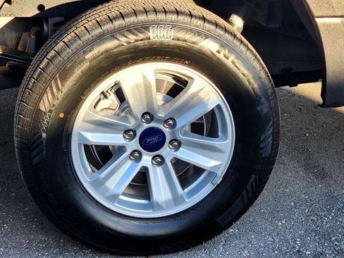 Used 2018 Ford F150 XL w/ Equipment Group 101A Mid image 8